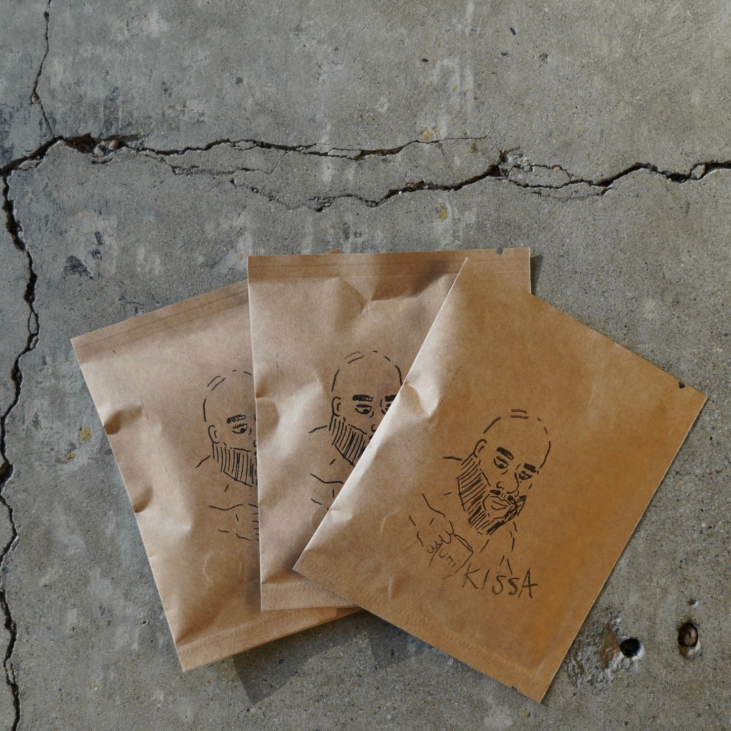 スイーツの最高の相棒。オリジナルブレンド KISSA（中深煎り）ドリップバッグ
